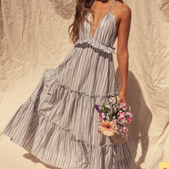 Lulus Dresses & Skirts - Lulu's grey striped halter maxi dress open back New! Size XS